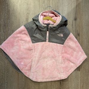 The North Face Girls Oso Poncho